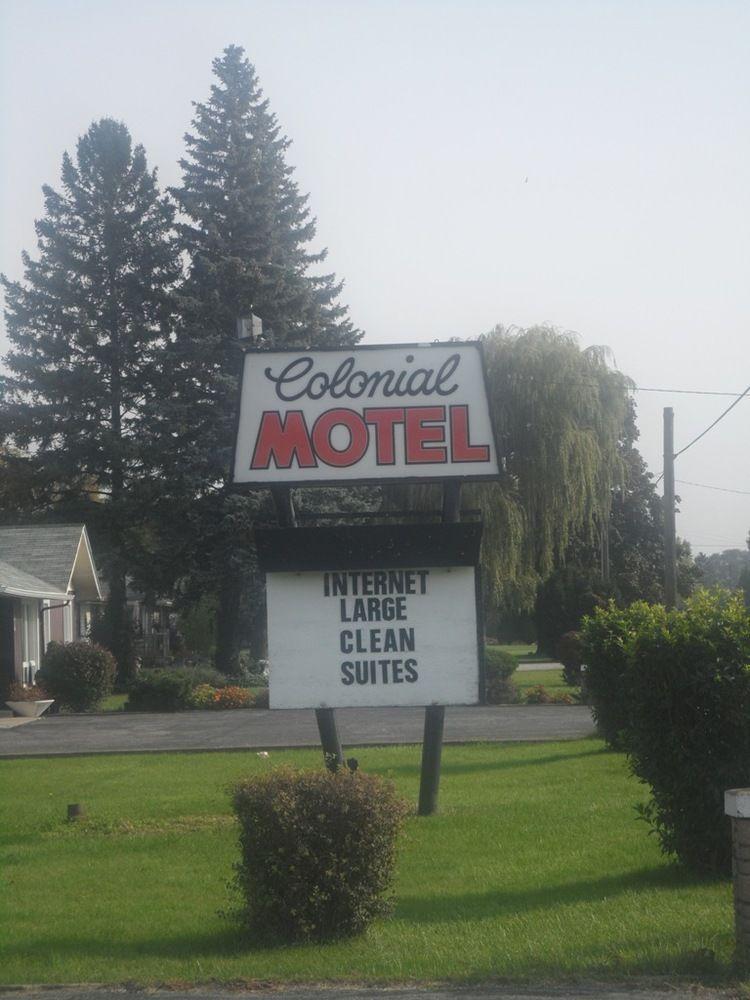 Colonial Motel Chatham-Kent Buitenkant foto