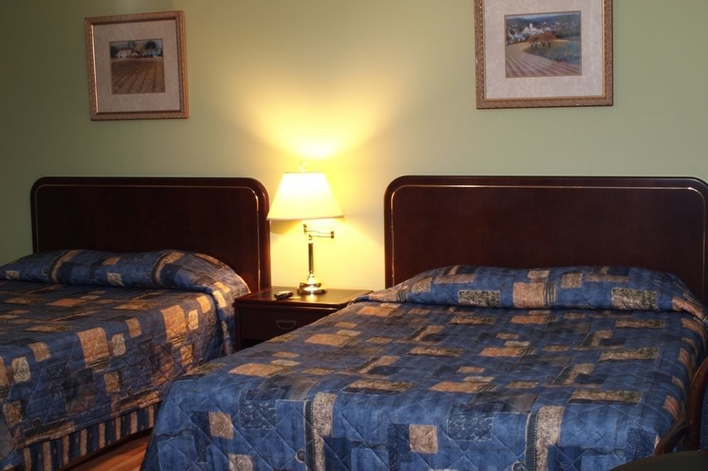 Colonial Motel Chatham-Kent Buitenkant foto